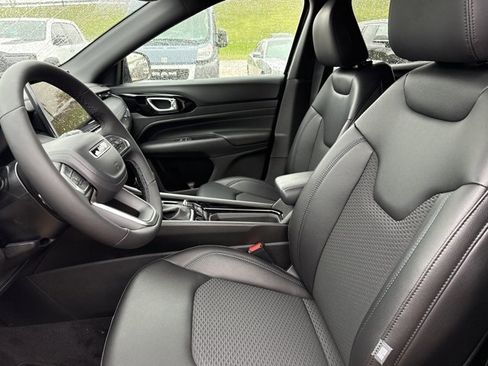 New 2026 Jeep Compass Latitude w/ Quick Order Package 29K image 5