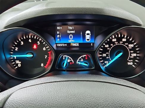 Used 2017 Ford Escape S image 33