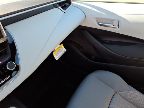 New 2026 Toyota Corolla SE FWD image 18