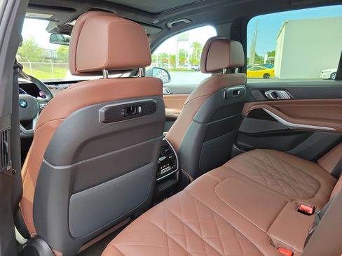 Used 2026 BMW X5 sDrive40i RWD image 12
