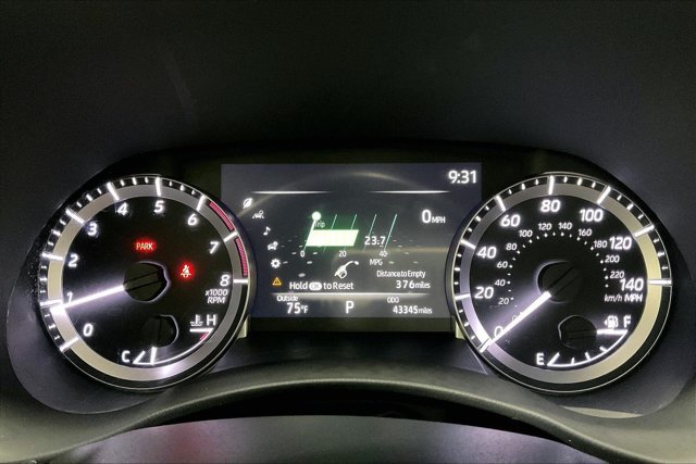 Used 2023 Toyota Highlander XLE AWD/4WD image 20