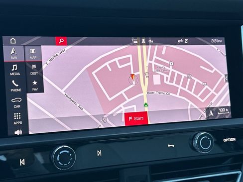 Certified 2023 Porsche Macan S AWD/4WD image 19