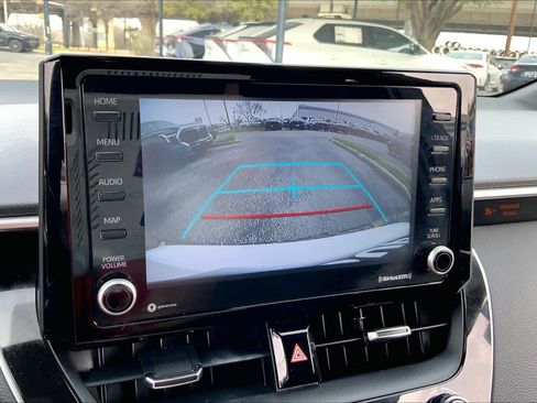 Used 2022 Toyota Corolla SE image 25