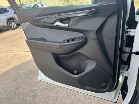 Used 2025 Chevrolet TrailBlazer LT image 20