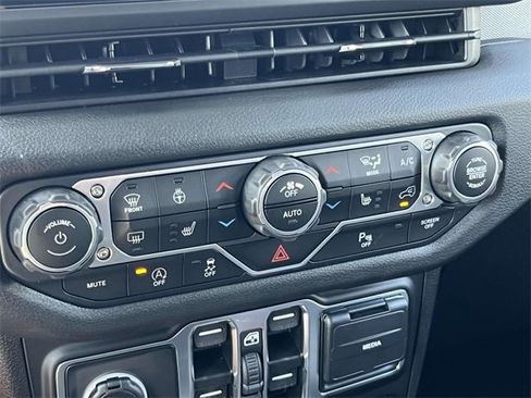 New 2025 Jeep Wrangler Sport S image 28