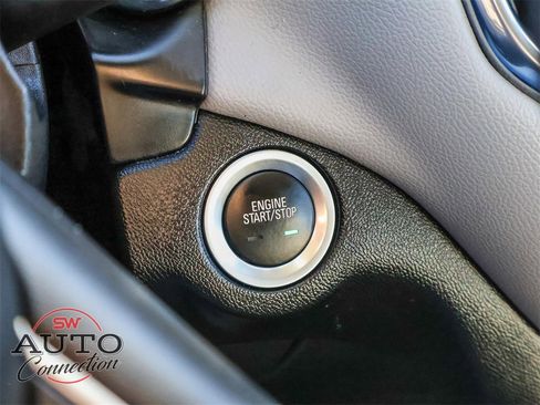 Used 2023 Chevrolet Equinox LS w/ LPO, Floor Liner Package image 27