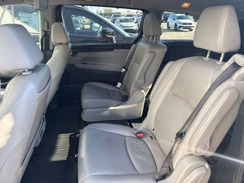 Used 2018 Honda Odyssey Elite image 13