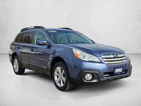 Used 2014 Subaru Outback 2.5i Limited image 3