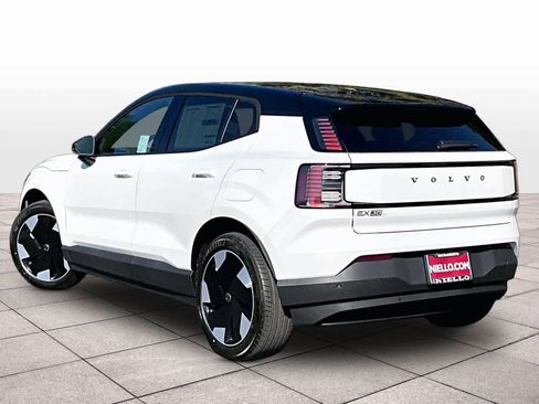 New 2026 Volvo EX30 Plus w/ Protection Package Premier image 3