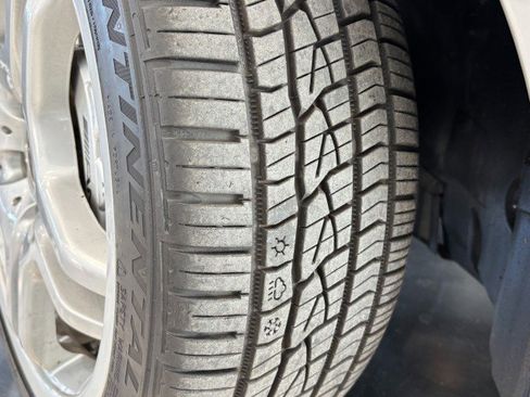 Used 2005 Mercedes-Benz CLK 55 AMG Coupe image 34