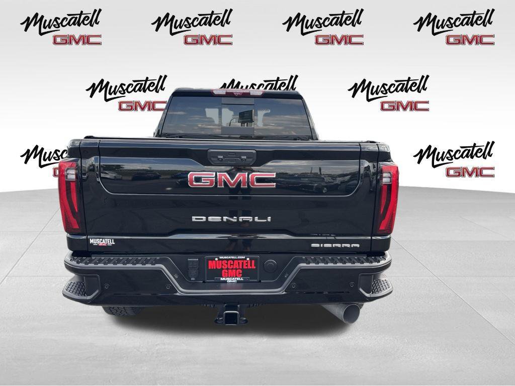 Used 2024 GMC Sierra 2500 Denali w/ Denali Reserve Package AWD/4WD image 4