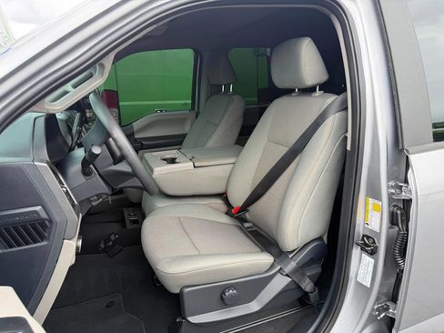 Used 2022 Ford F250 XL w/ STX Appearance Package AWD/4WD image 10