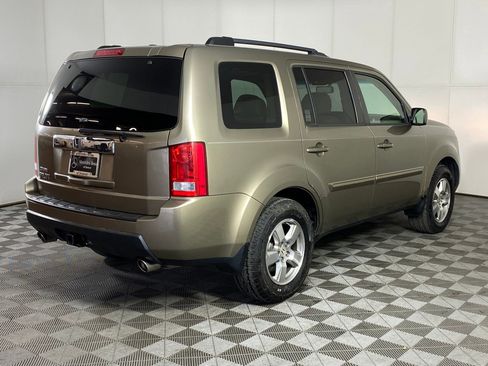 Used 2011 Honda Pilot EX-L image 9