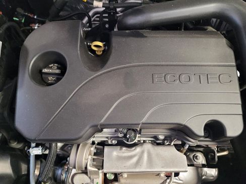 Used 2023 Chevrolet Equinox LT FWD image 30