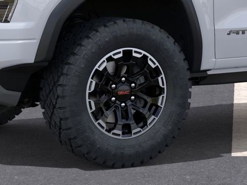 New 2026 GMC Canyon AT4 image 9