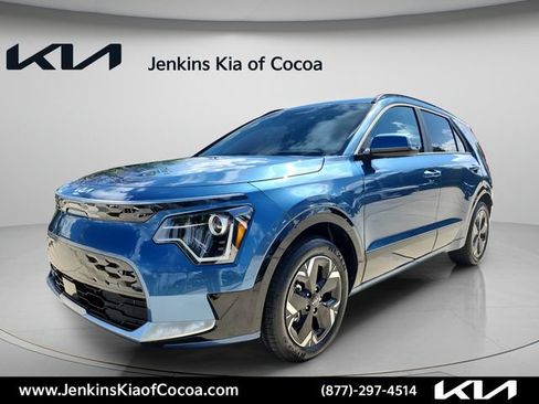 Certified 2026 Kia Niro Wind FWD image 11