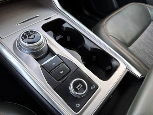 Used 2022 Ford Explorer Timberline image 25