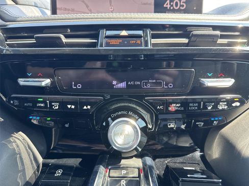 Used 2022 Acura MDX SH-AWD w/ Advance Package image 19
