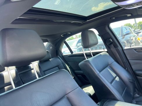 Used 2010 Mercedes-Benz E 350 Sedan image 17