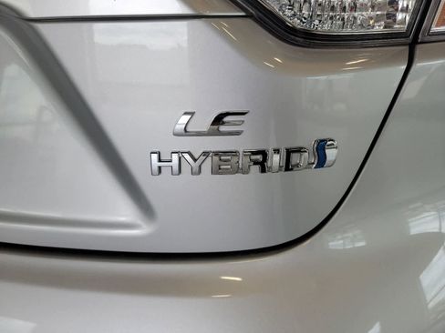Used 2024 Toyota Corolla LE FWD image 7