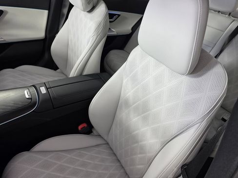 New 2026 Mercedes-Benz E 350 Sedan image 8