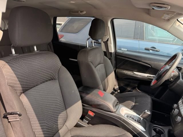 Used 2018 Dodge Journey SE w/ Blacktop Package FWD image 20