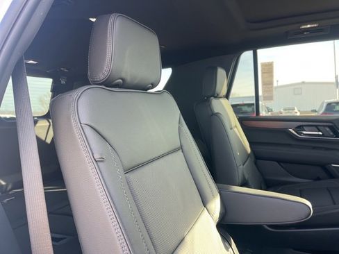 New 2026 GMC Yukon Denali w/ Sun & Power Step Package image 48