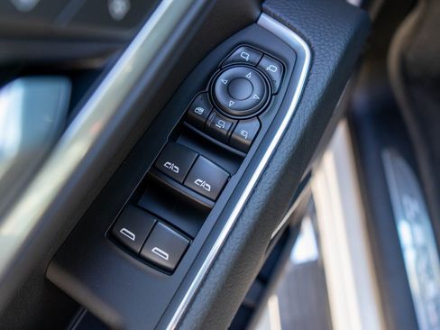 New 2025 GMC Sierra 2500 Denali w/ Denali Reserve Package image 19