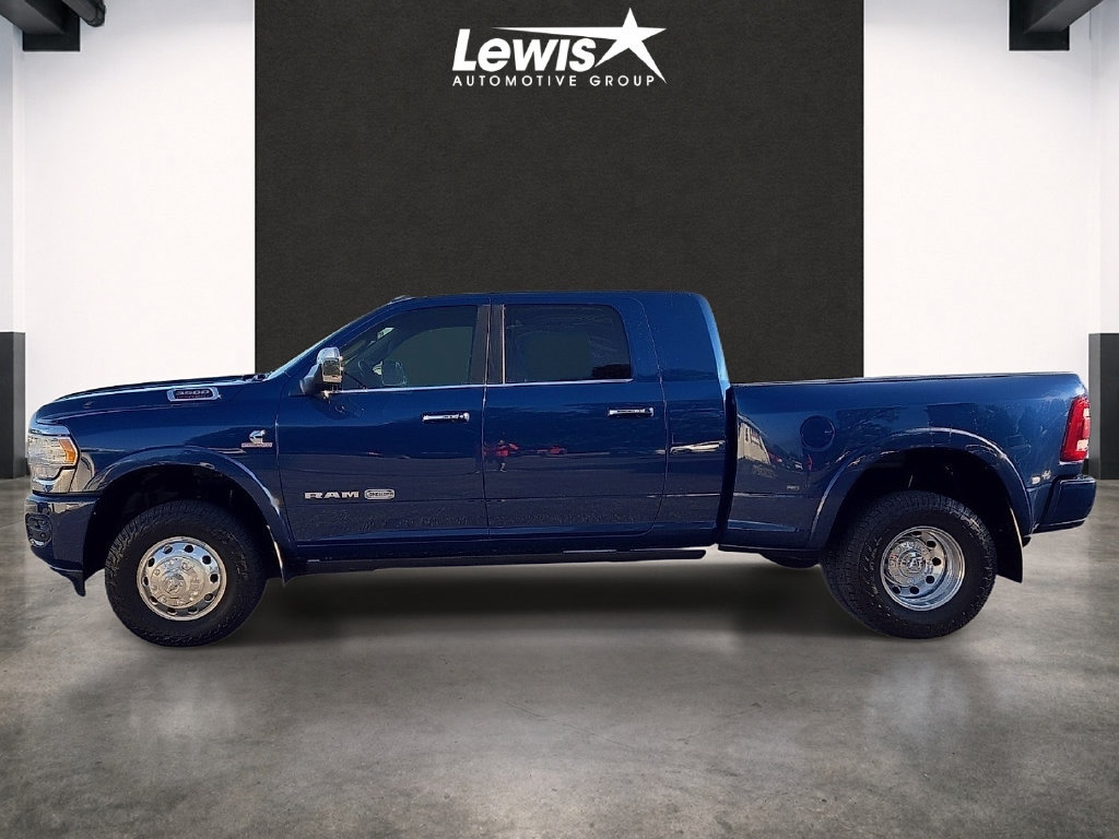 Used 2022 RAM 3500 Limited AWD/4WD image 2