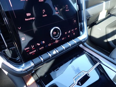 New 2026 GMC Yukon XL Denali w/ Sun & Power Step Package image 28