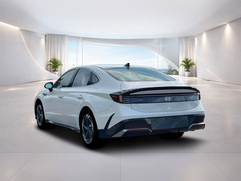 New 2026 Hyundai Sonata SEL image 5