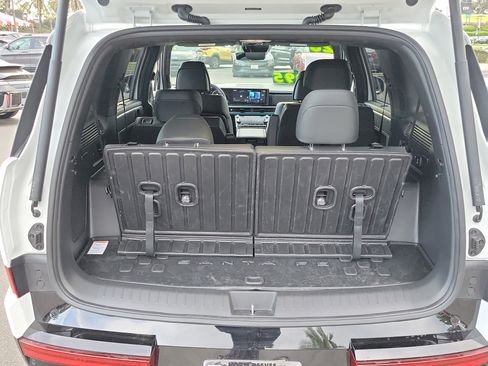 Used 2026 Hyundai Santa Fe Calligraphy image 18