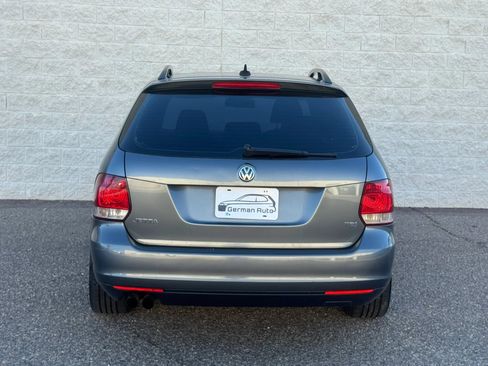 Used 2012 Volkswagen Jetta TDI FWD image 3