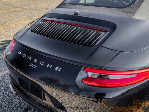 Used 2017 Porsche 911 Carrera image 61