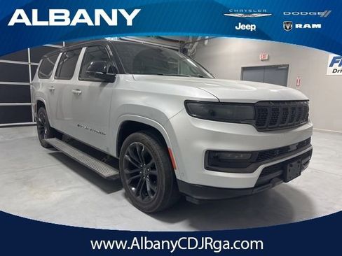 Used 2024 Jeep Grand Wagoneer L Series II w/ Quick Order Packagew 28T image 1