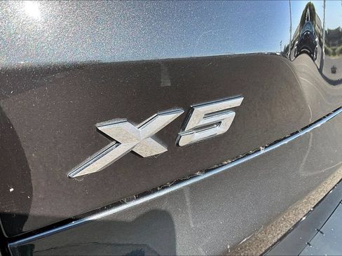 Used 2022 BMW X5 sDrive40i w/ Premium Package RWD image 33