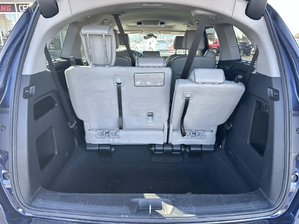 Used 2023 Honda Odyssey Elite image 10