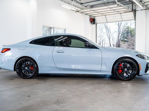 Used 2023 BMW M440i Coupe w/ Premium Package image 5