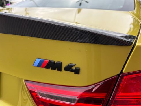 Used 2015 BMW M4 Coupe image 9