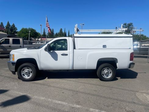 Used 2014 Chevrolet Silverado 2500 W/T AWD/4WD image 6