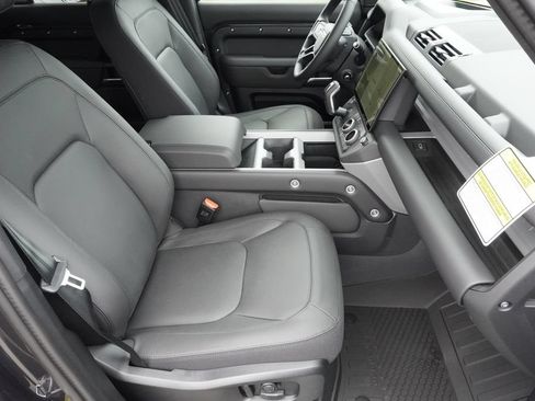 New 2026 Land Rover Defender 110 X AWD/4WD image 23