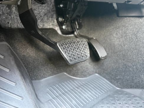 Used 2024 Lexus GX 550 image 14