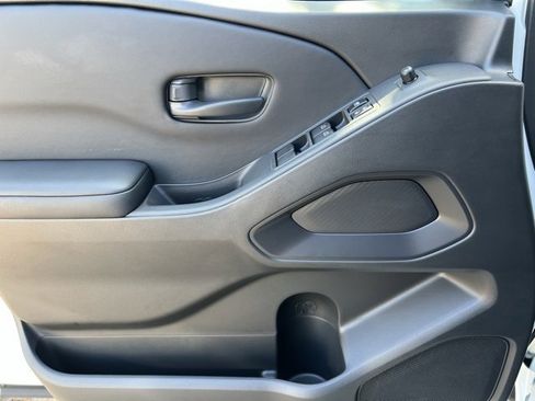 New 2026 Nissan Frontier SV image 16