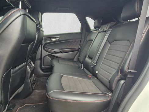 Used 2020 Ford Edge ST-Line FWD image 19