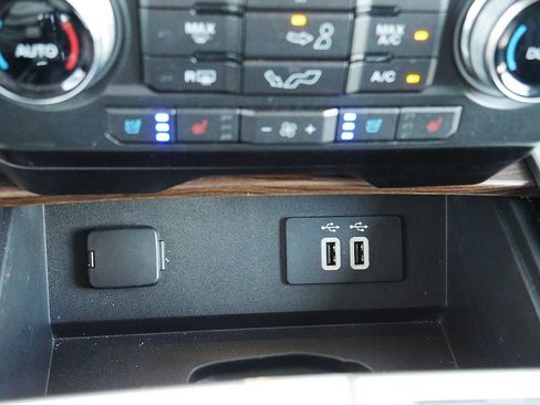 Used 2016 Ford F150 Lariat w/ Equipment Group 502A Luxury AWD/4WD image 49