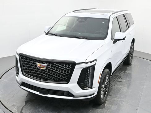 New 2026 Cadillac Escalade Platinum Sport w/ LPO, Floor Liner Package image 23