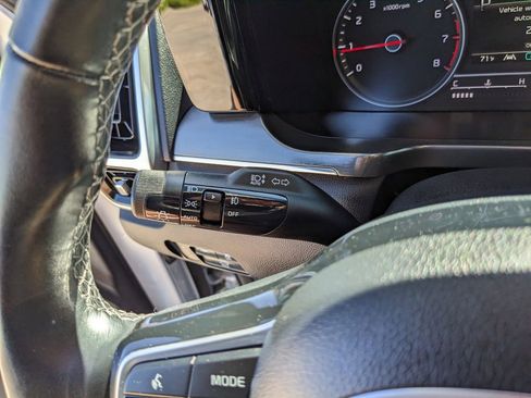 Used 2022 Kia Sorento SX image 33