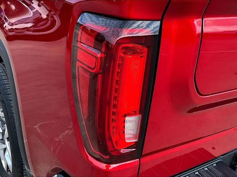 Certified 2024 GMC Sierra 1500 SLT image 28