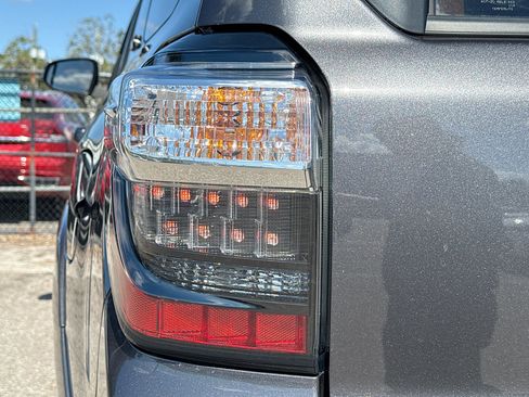 Used 2023 Toyota 4Runner SR5 Premium image 10