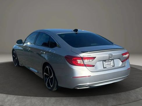 Used 2021 Honda Accord Sport image 3